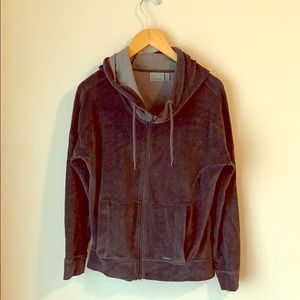 Athleta gray velour hoodie M Hi Lo
